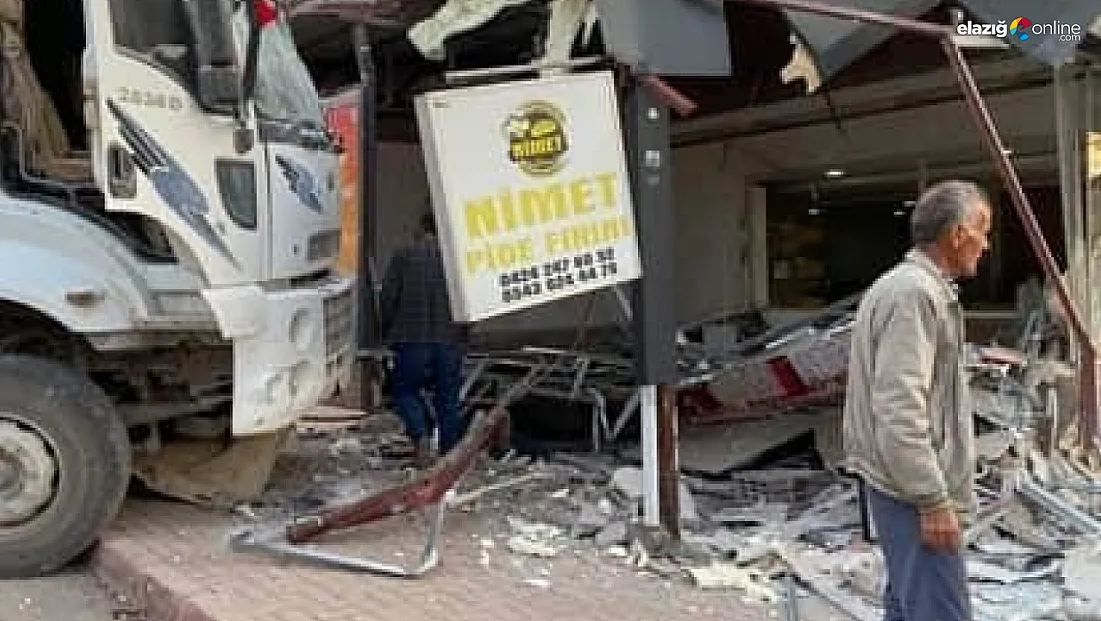 Elazığ’da Freni Patlayan Kamyon Fırına Daldı: Facia Kıl Payı Atlatıldı!