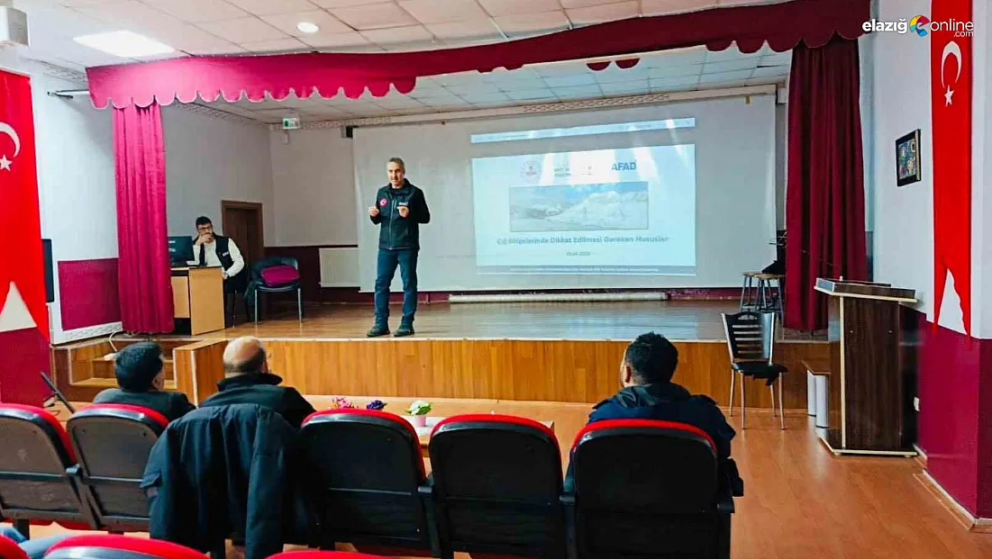 Maden'de muhtarlara kritik eğitim: Çığ tehlikesine karşı 'Erken Uyarı' önlemi