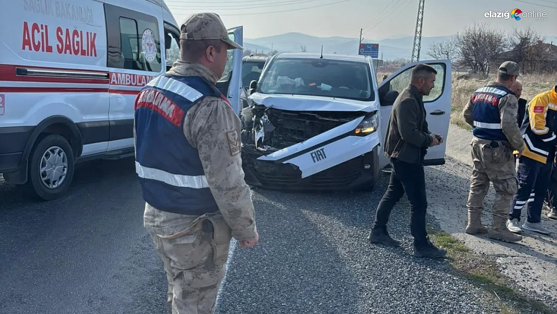 Karakoçan’da trafik kazası: 3 yaralı