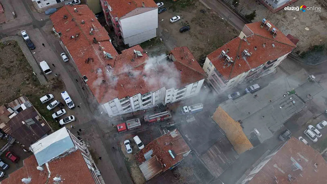 Mustafapaşa Mahallesi'nde korkutan yangın: Ekipler zamanla yarıştı