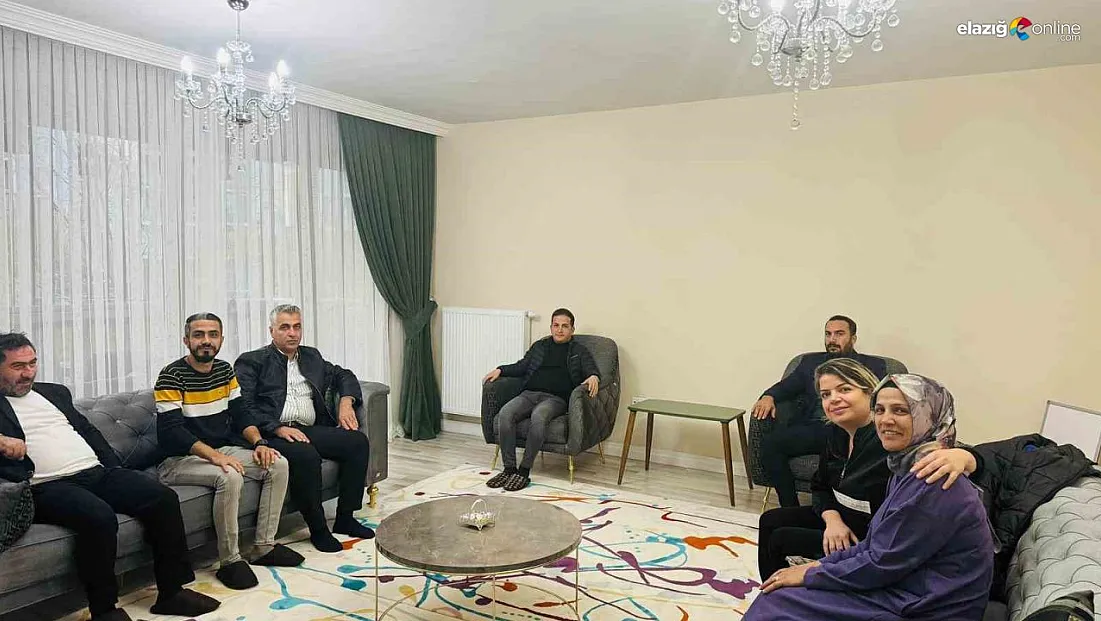 Hak-İş İl Başkanı Aküzüm, hasta üyeleriyle görüştü