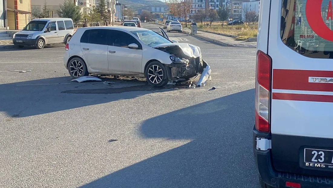 Elazığ Ataşehir’de trafik kazası: 1 kişi yaralandı