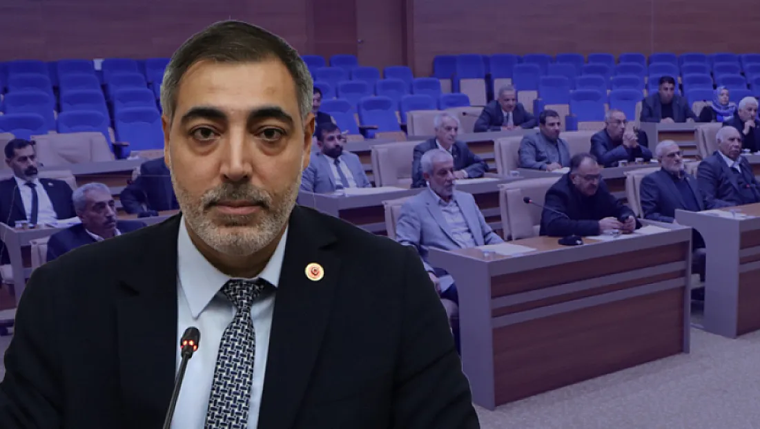 İl Genel Meclisi Başkanı Çelik: 'Bütçemiz Elazığ’a ve İlçelere Hayırlı Olsun!'