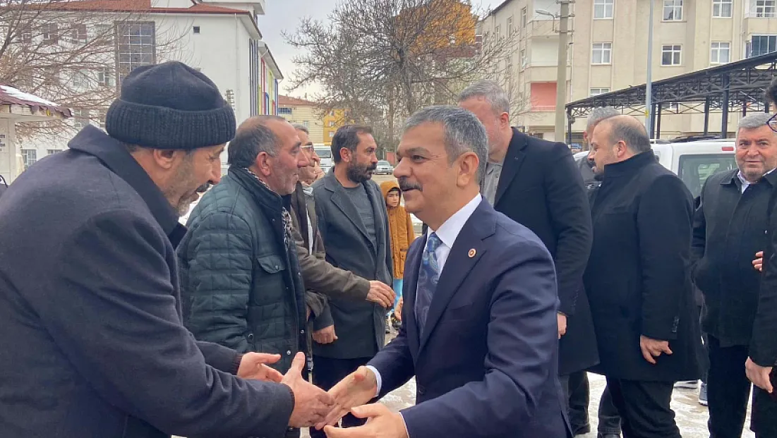 Sadece not almadı, çözüm için düğmeye bastı: Keleş mahalle sakinleriyle buluştu