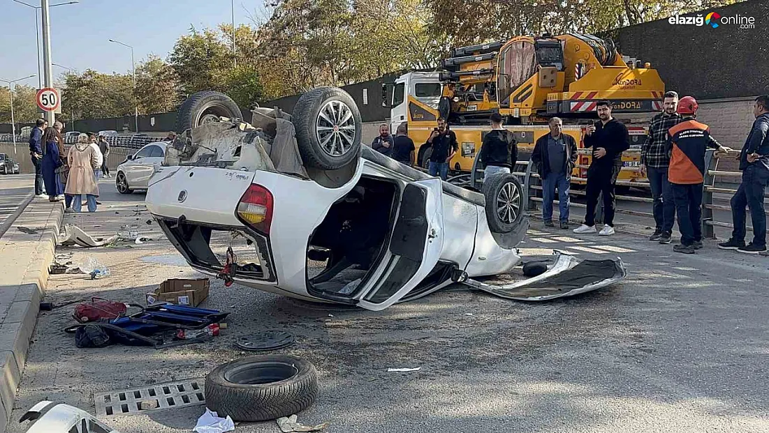 Elazığ’da Araç Karşı Şeride Geçti, 2 Kişi Yaralandı!