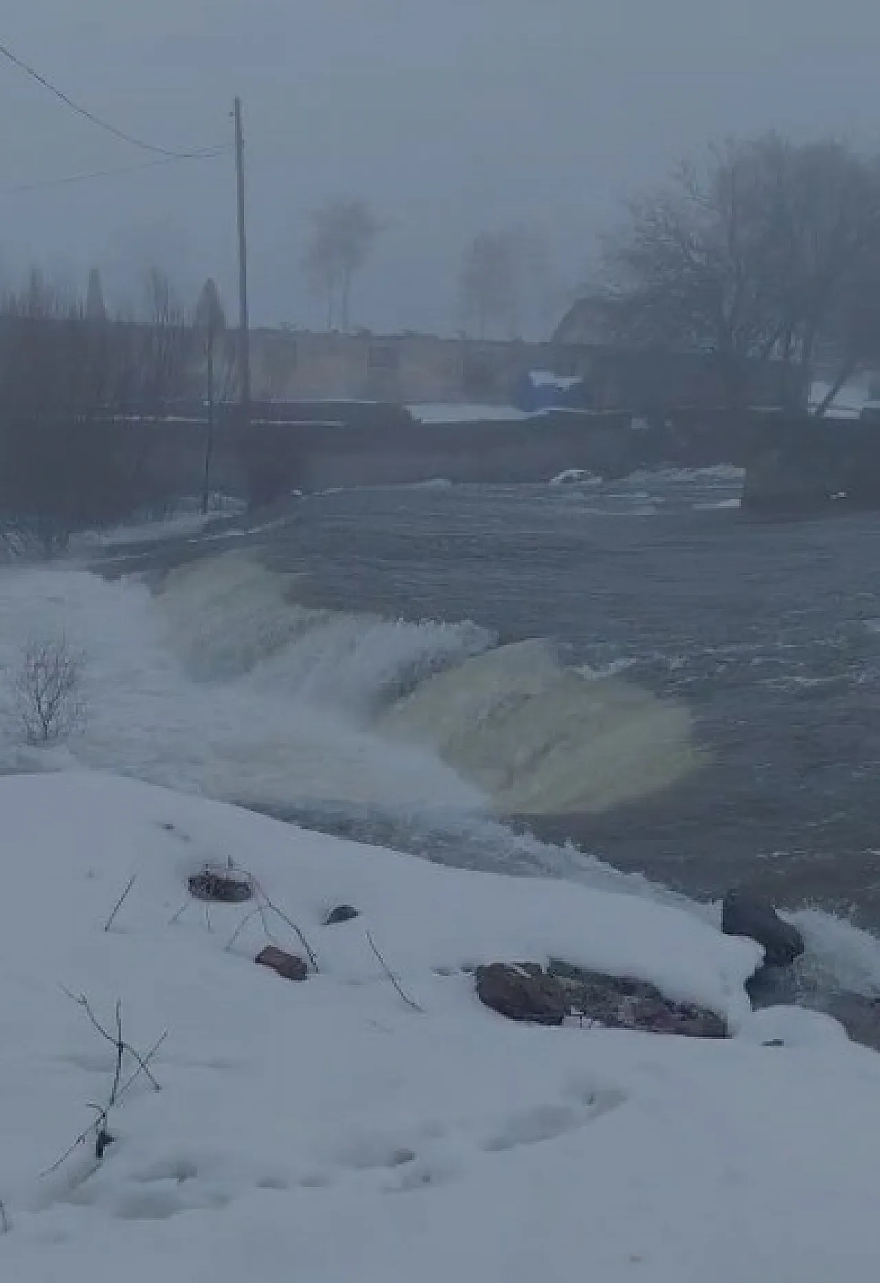 Elazığ'da sağanak yağış sonrası dereler coştu