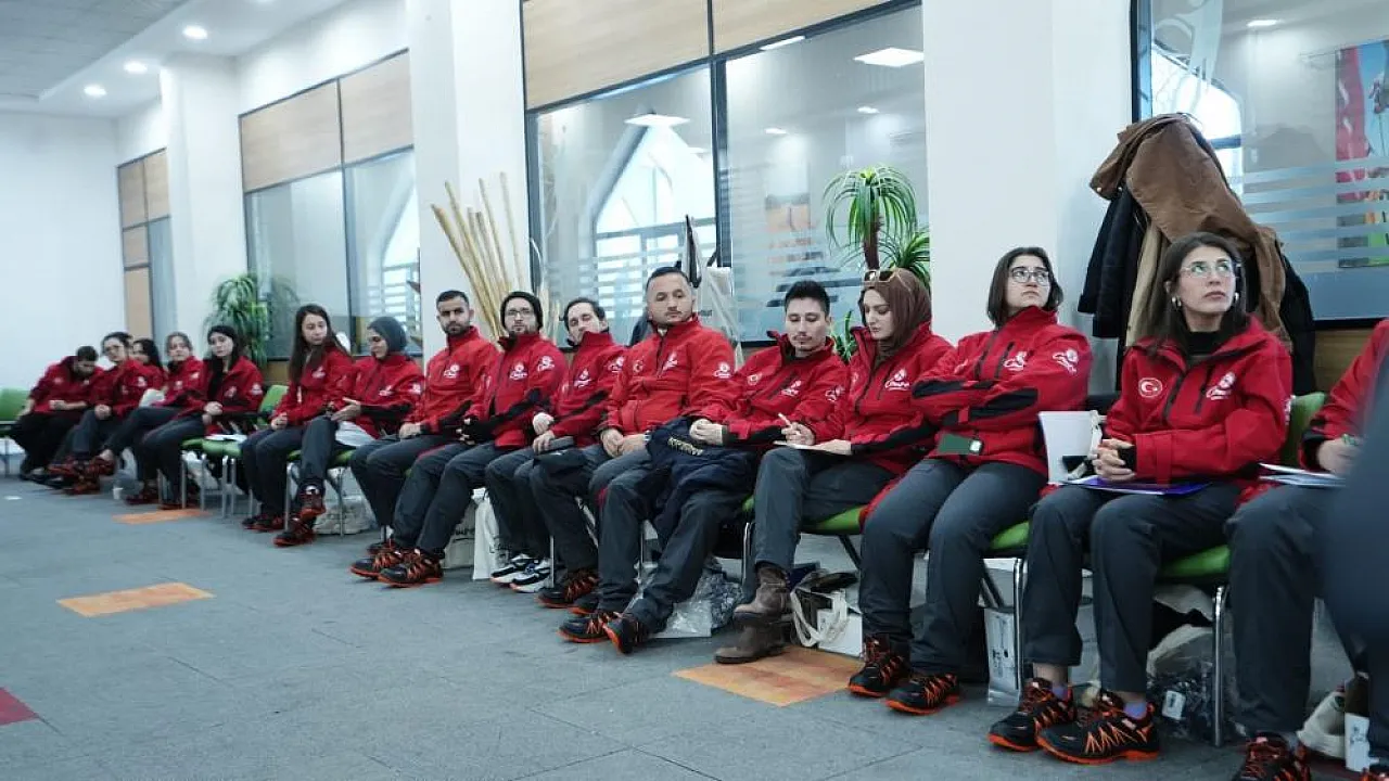 Görenler gerçek sandı! Elazığ'da AFAD'dan profesyonel hazırlık