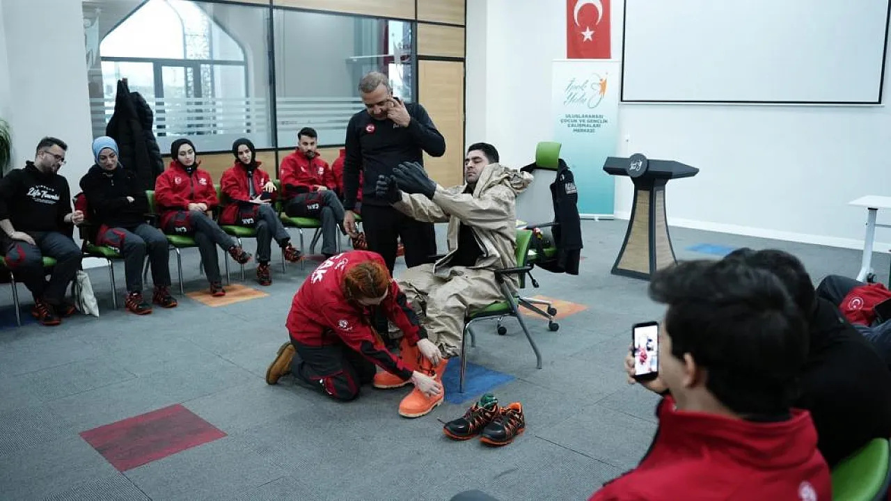 Görenler gerçek sandı! Elazığ'da AFAD'dan profesyonel hazırlık