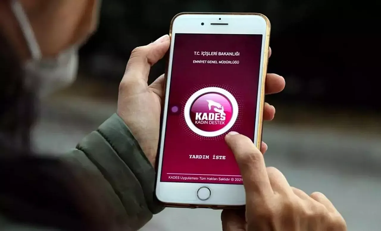 KADES İle Kadınlara Acil Yardım: 429 Bin İhbara Anında Müdahale!