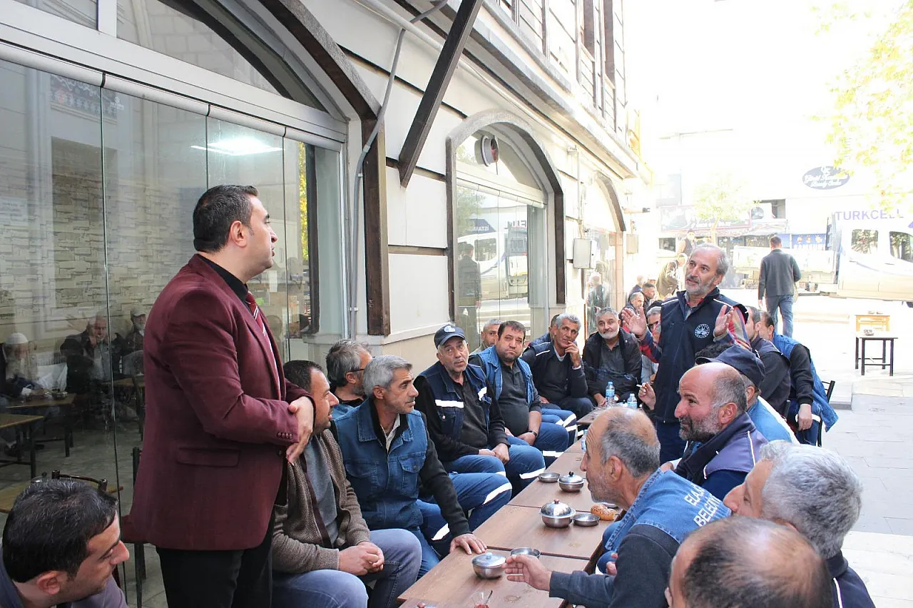 Hizmet-İş Sendikası Elazığ Şube Başkan Adayı Murat Ertürk, Emekçilerin Yanında