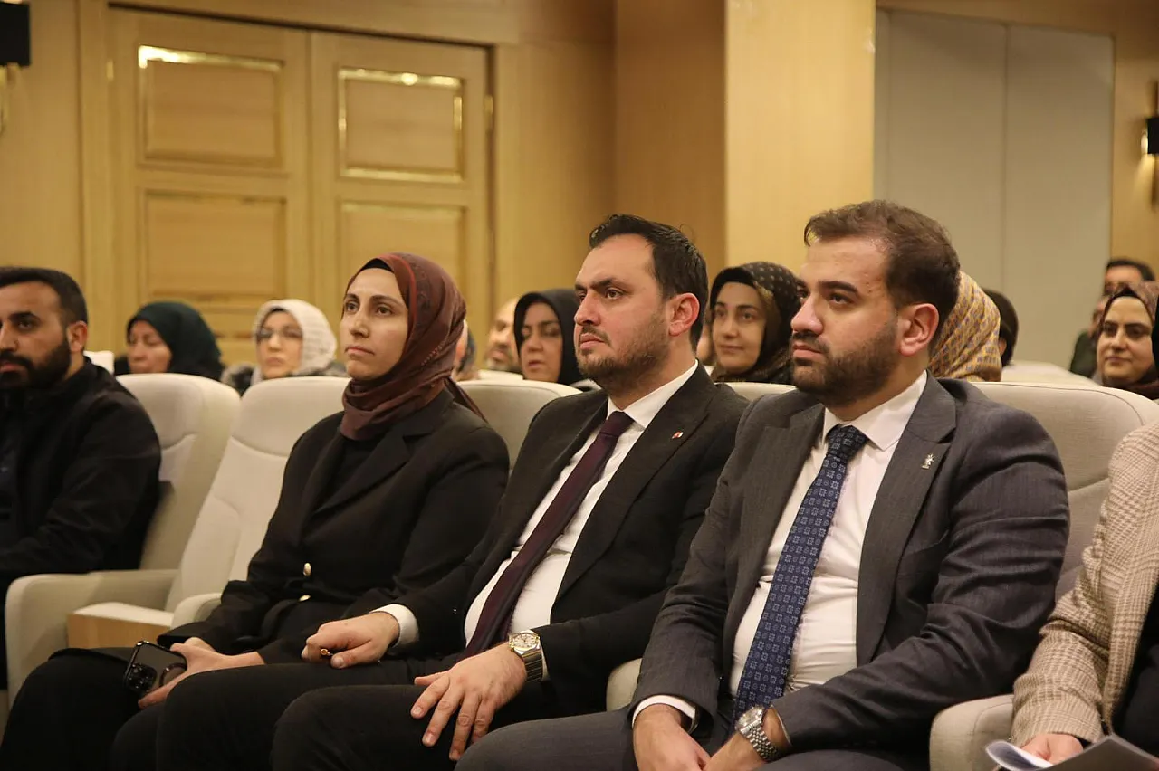 Elazığ'da bağımlılıkla mücadele semineri