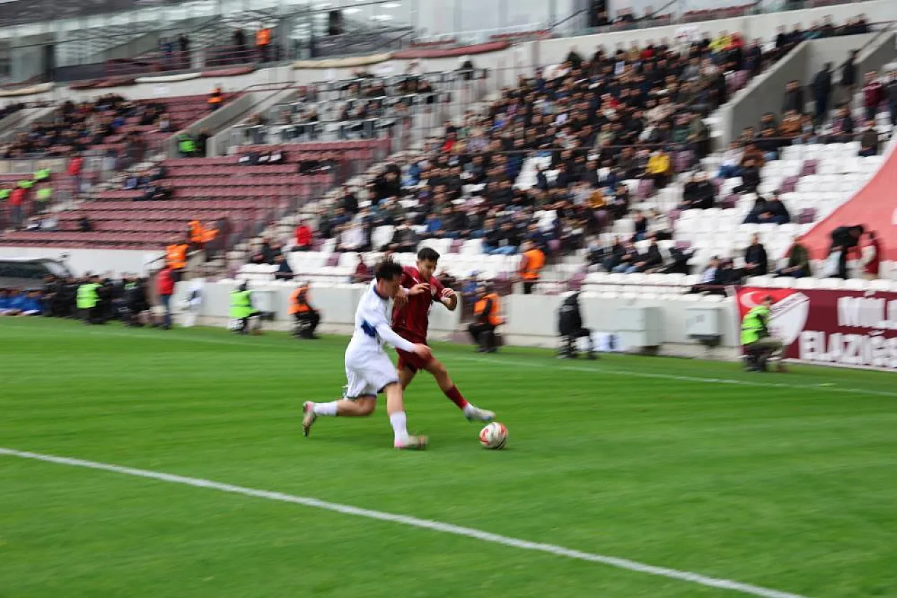 Elazığspor evinde yıkıldı: Karacabey'e boyun eğdik!