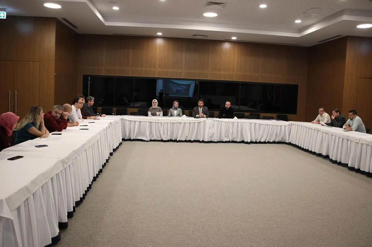 Fethi Sekin Şehir Hastanesinde kritik değerlendirme: Hedef sağlıkta kalite