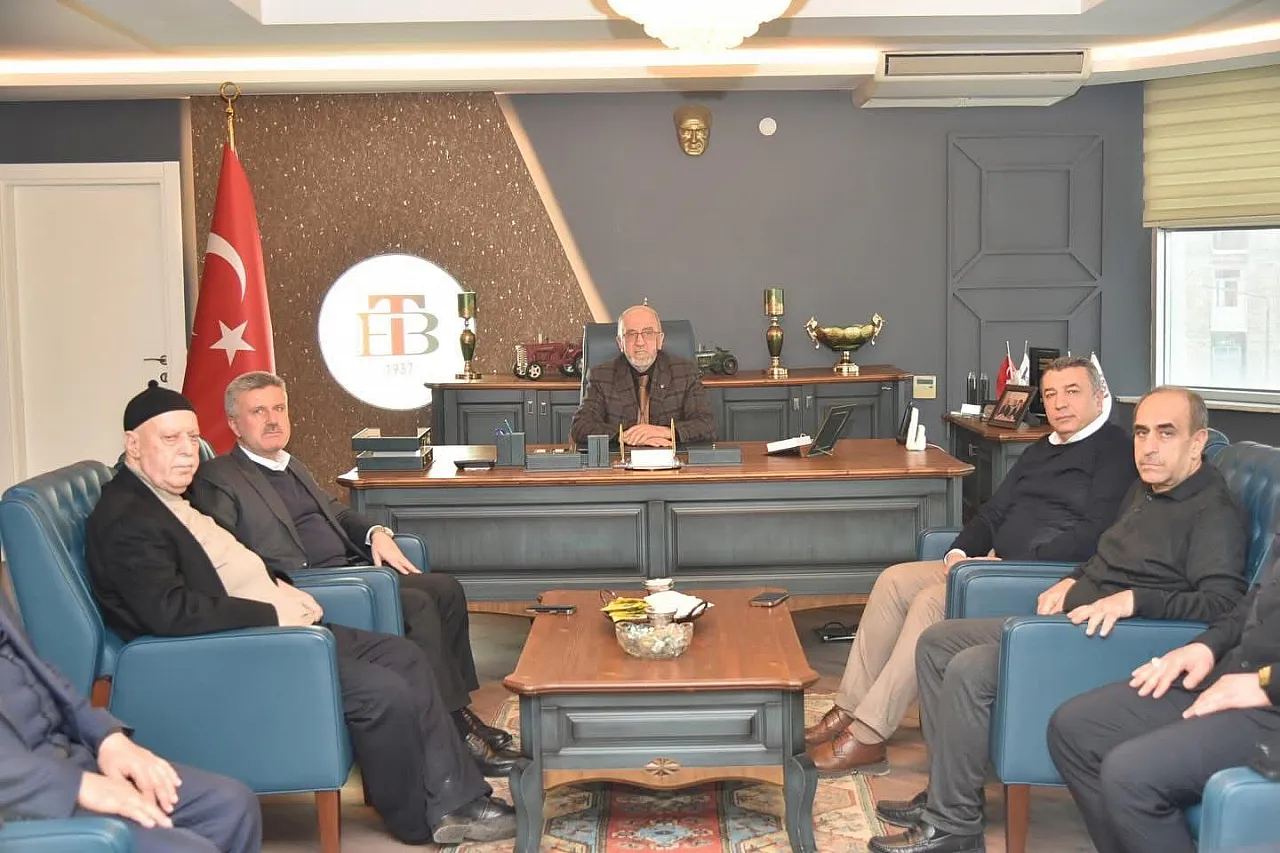 Başkan Dumandağ: 'Borsalar arasında kurulacak iş birliklerinin, ülke ekonomisine uzun vadeli katkılar sağlayacağına inanıyoruz'