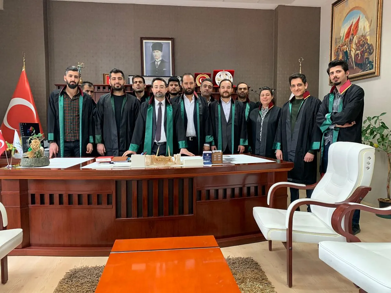 Elazığ Barosu kamu avukatlarının yanında! Baro Başkanı Av. Efe açıklama yaptı