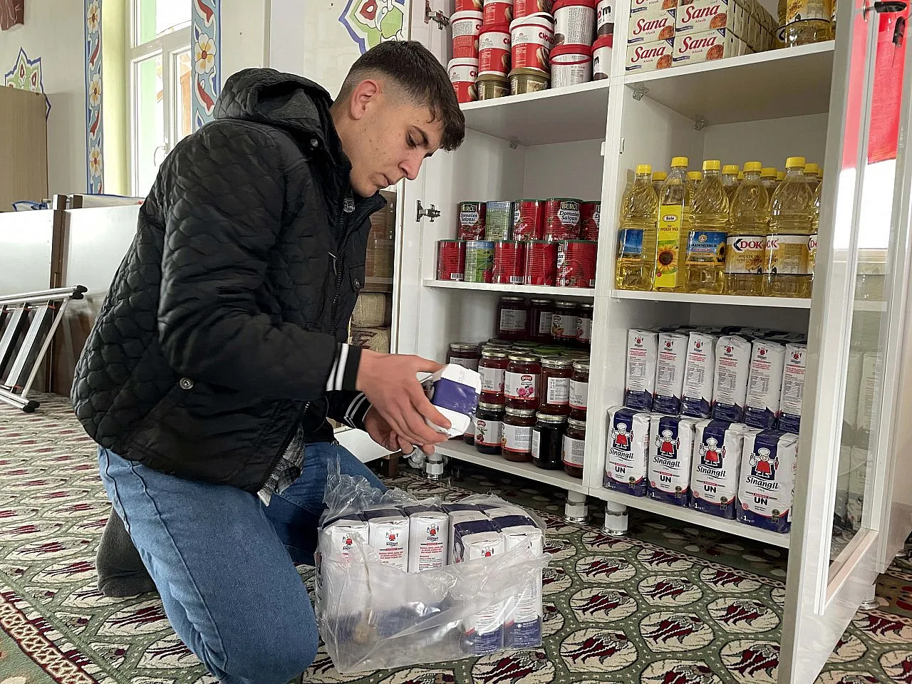 Elazığlı cami imamından anlamlı yardım