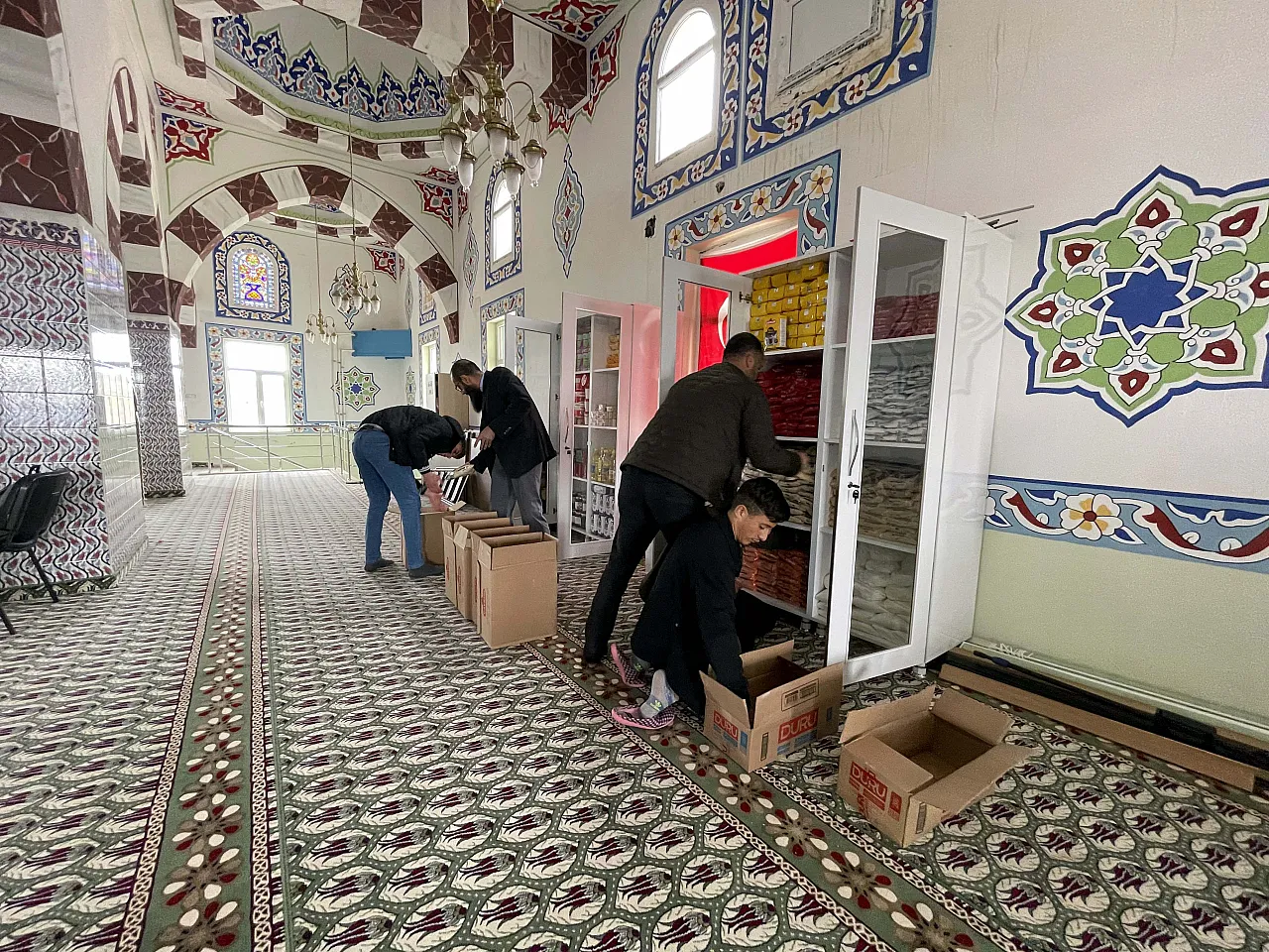 Elazığlı cami imamından anlamlı yardım