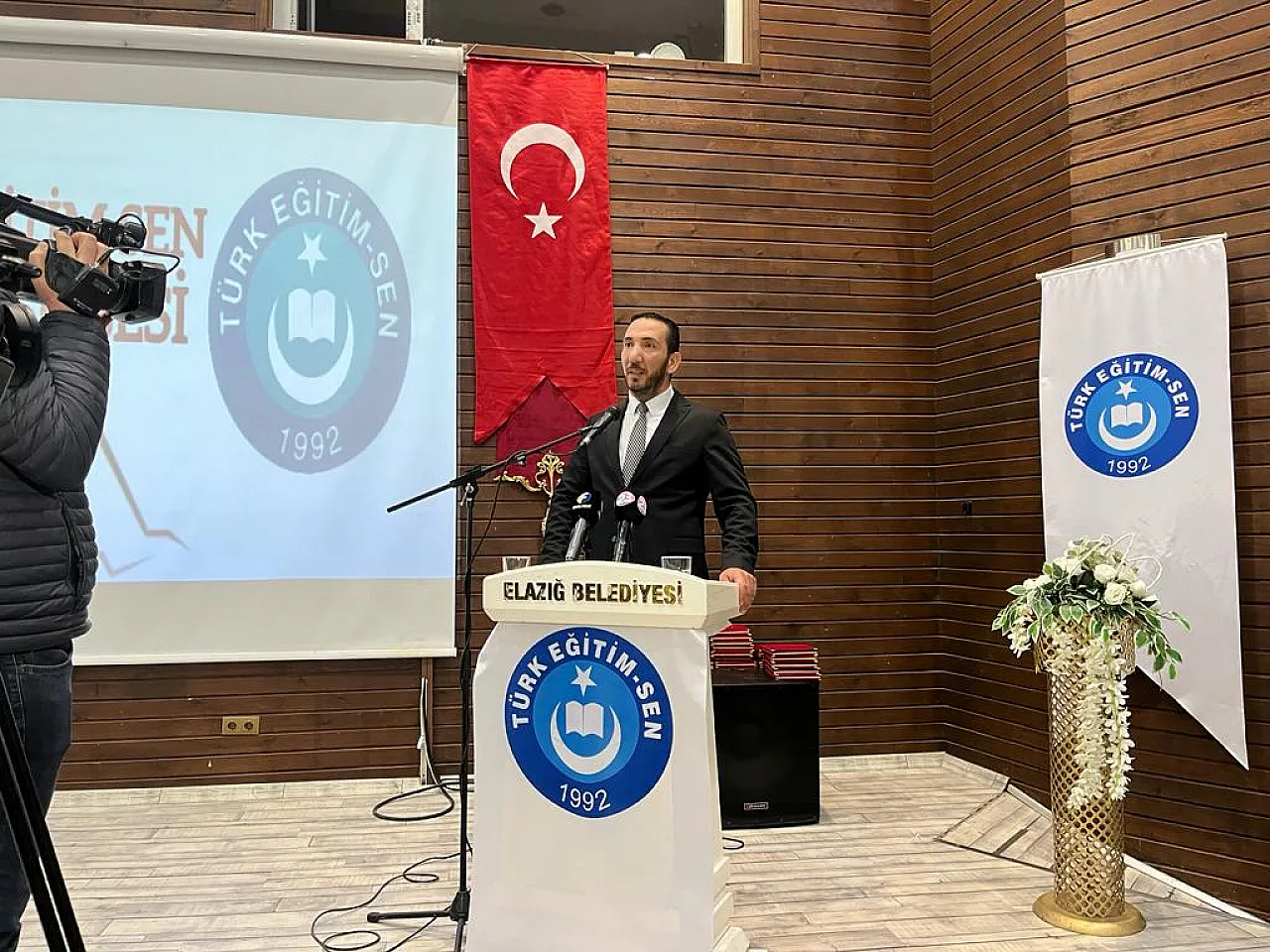 Türk Eğitim Sen Elazığ Şubesi emekli öğretmenleri unutmadı!