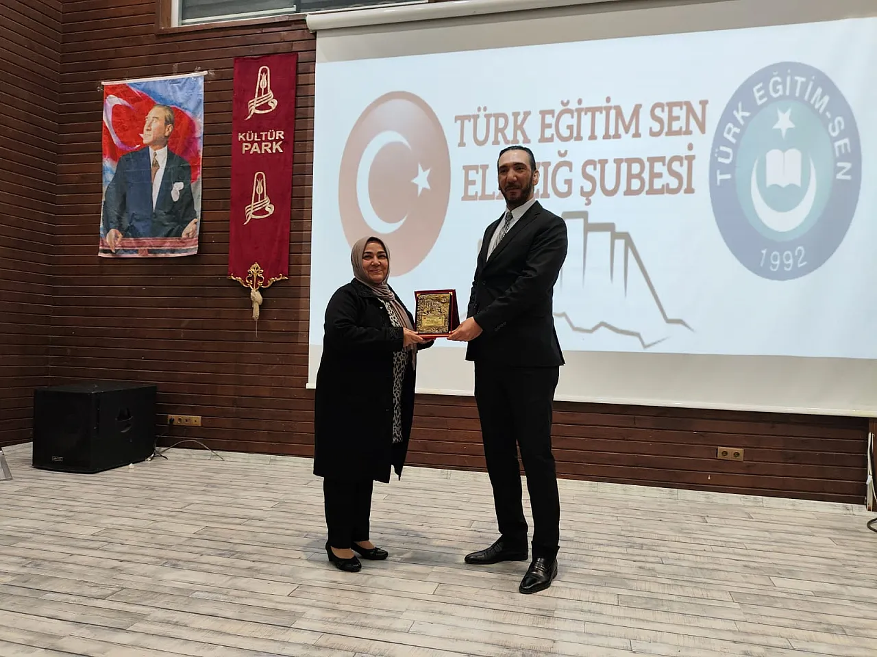 Türk Eğitim Sen Elazığ Şubesi emekli öğretmenleri unutmadı!