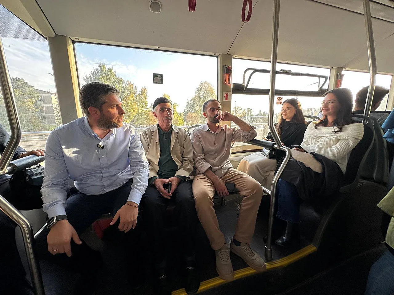 Elazığ Siyasetinde Samimiyet: Vekil Nazırlı'dan Gönüllere Dokunan Yolculuk!