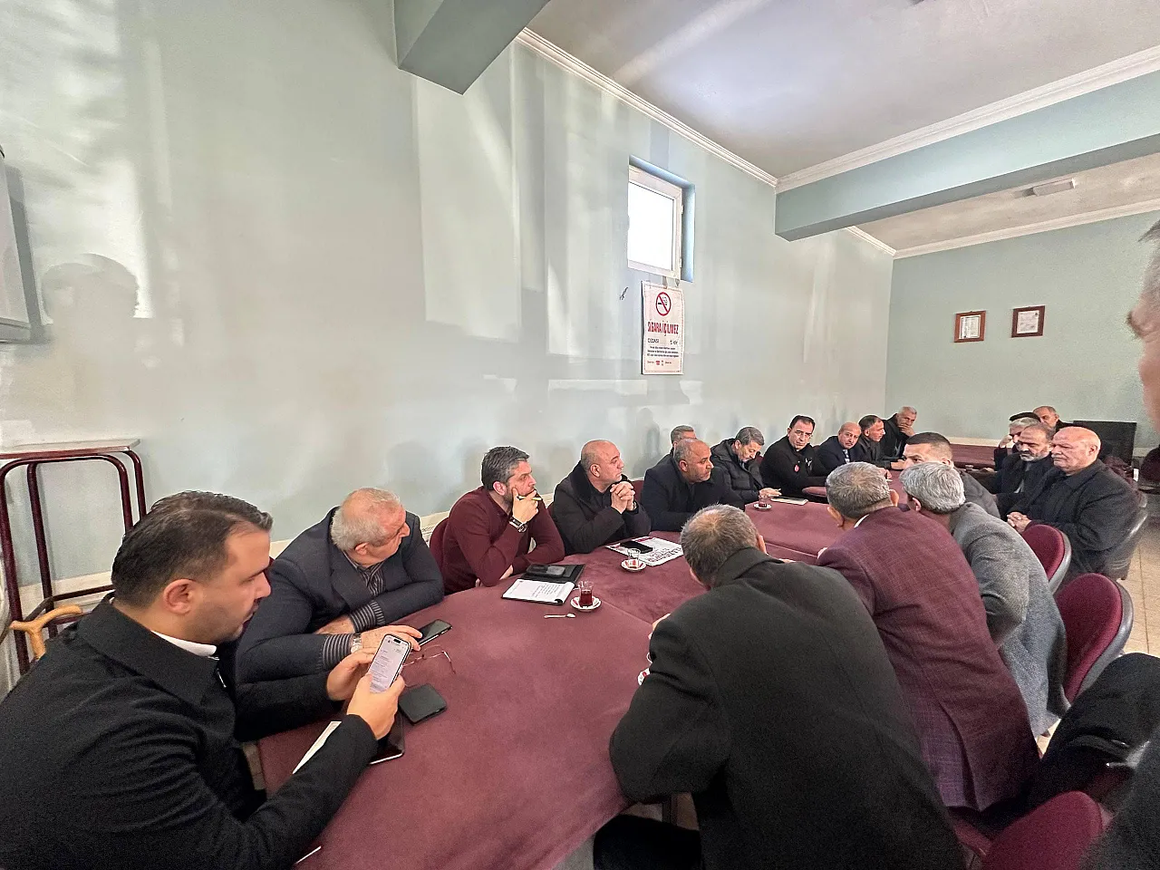 Nazırlı'dan tam saha pres: Ulukent'te vatandaşla, DSİ ve Orman'da yatırımla buluştu