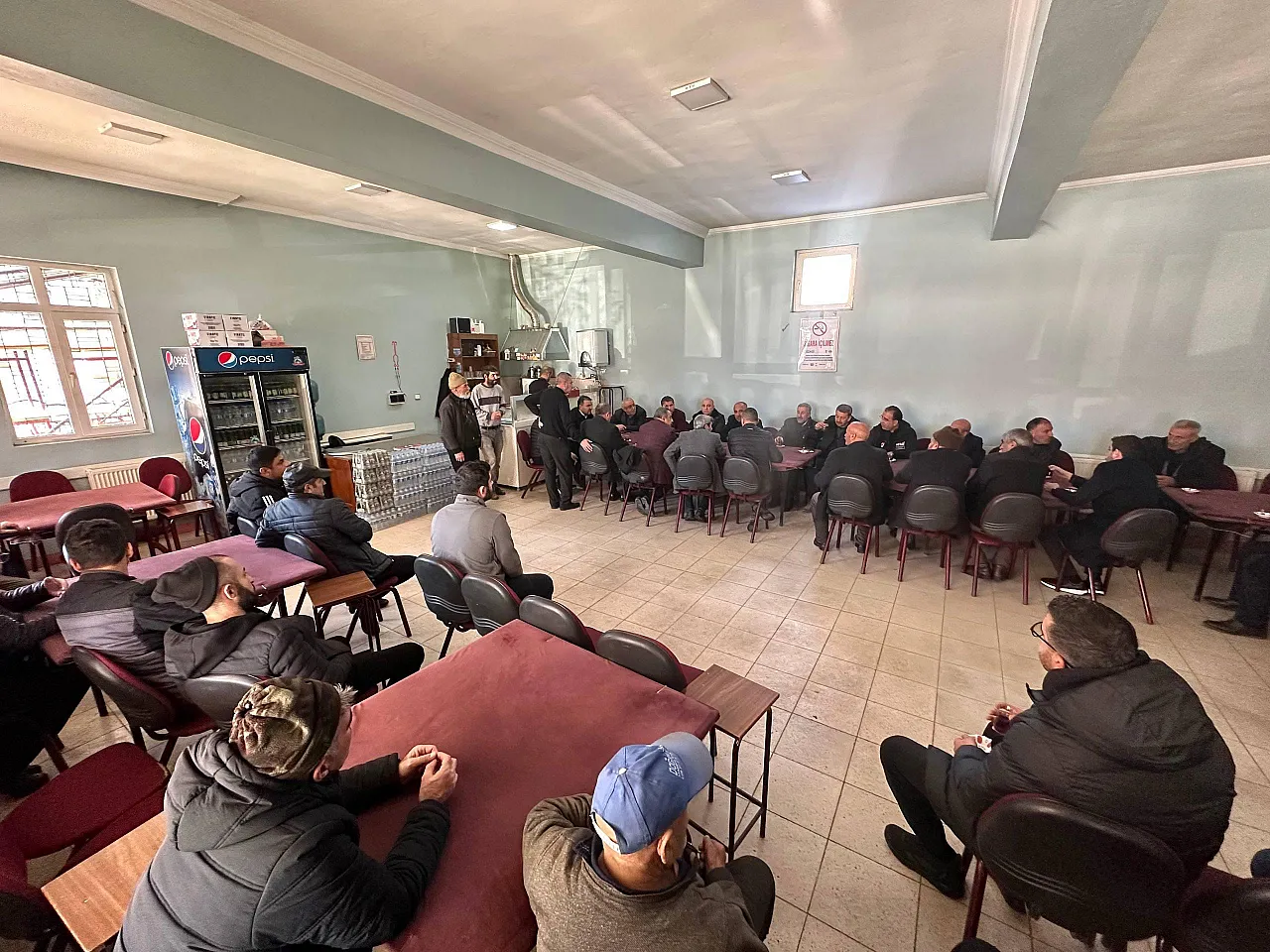 Nazırlı'dan tam saha pres: Ulukent'te vatandaşla, DSİ ve Orman'da yatırımla buluştu