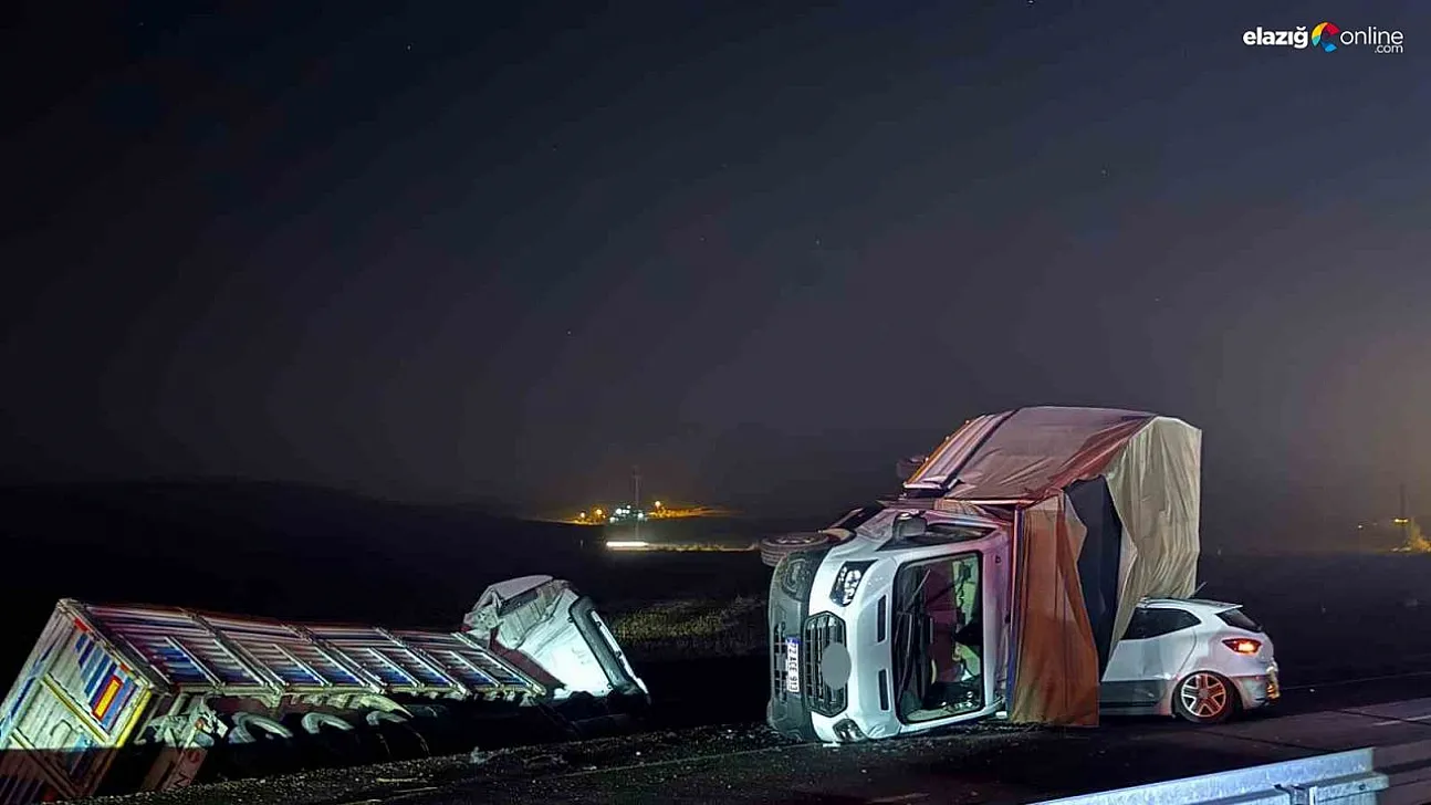 Diyarbakır'da 5 araçlı zincirleme kaza: 3 ölü, 14 yaralı