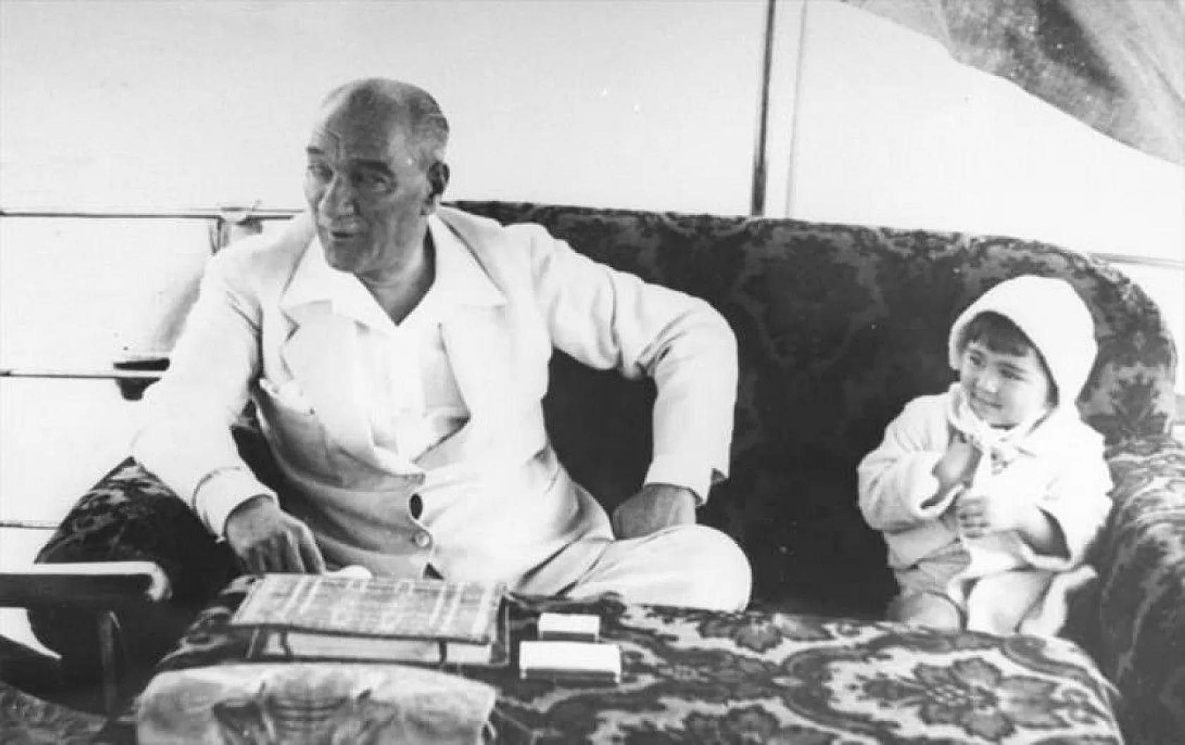 Daha önce görmediğiniz kareleriyle Atatürk