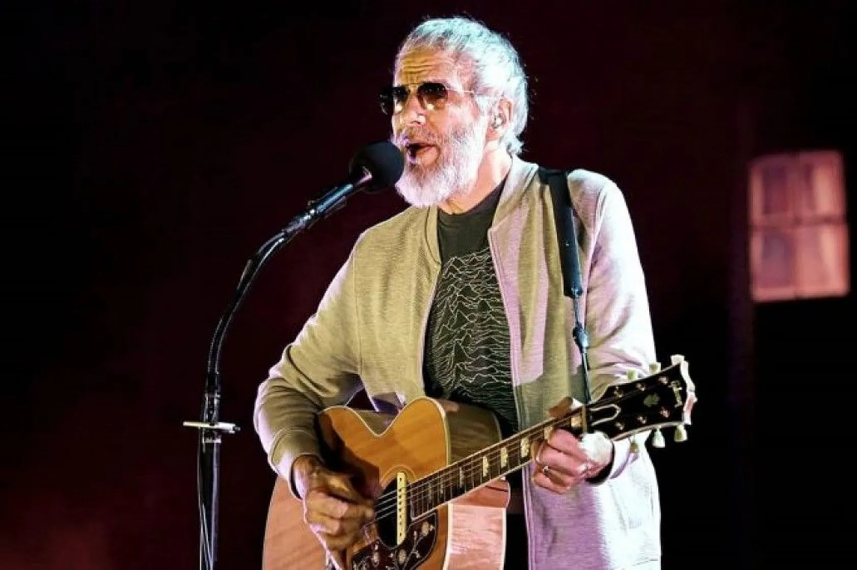 Yusuf İslam'ı Müslümanlığa iten olay tüyleri diken diken ediyor