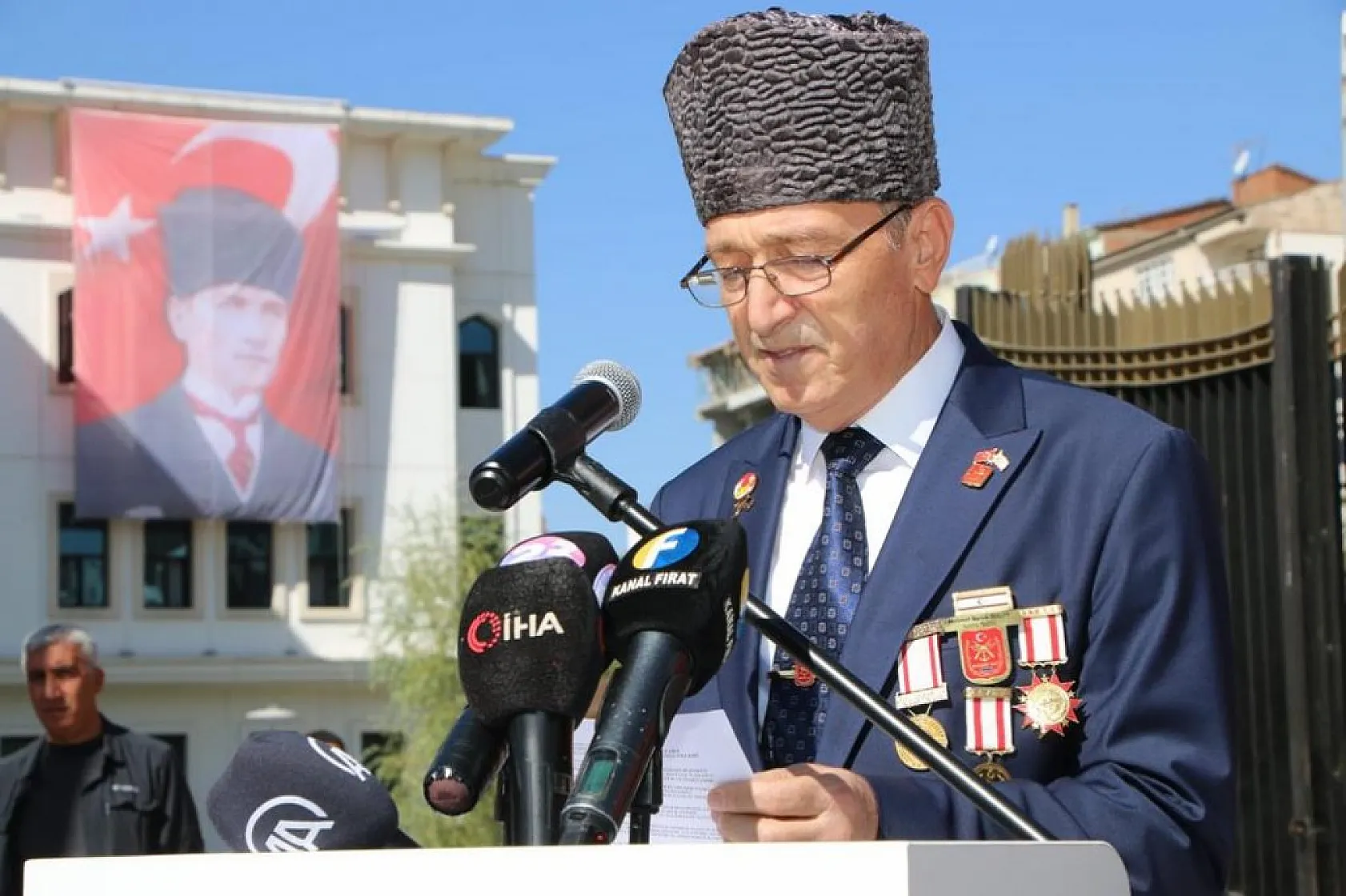 19 Eylül Gaziler Günü Elazığ'da düzenlenen tören ile kutlandı.