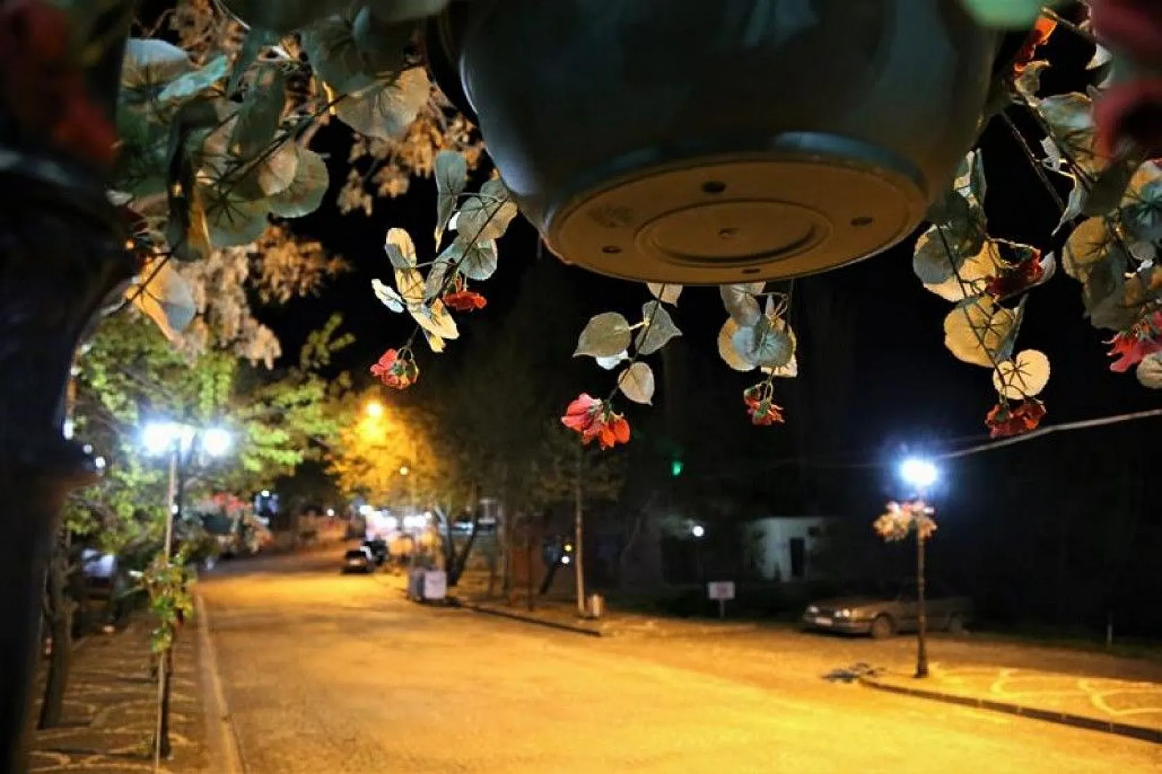 4 bin yıllık tarihi Harput, geceleri ayrı bir güzelliğe büründü