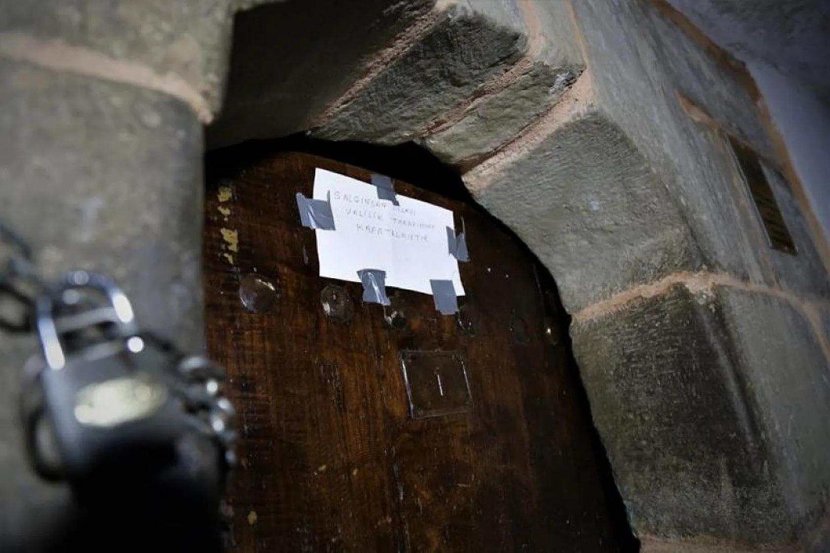 4 bin yıllık tarihi Harput, geceleri ayrı bir güzelliğe büründü