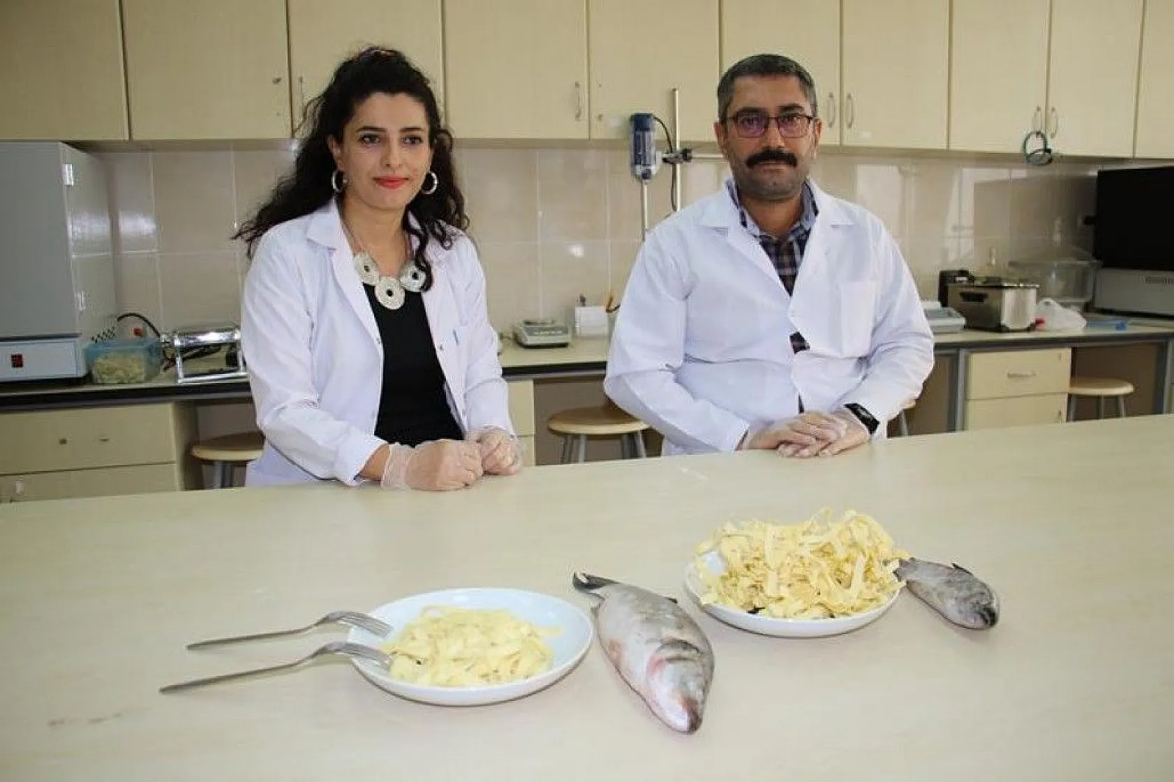 Kokusu gitti, tadı kaldı balık ve kılçığından makarna