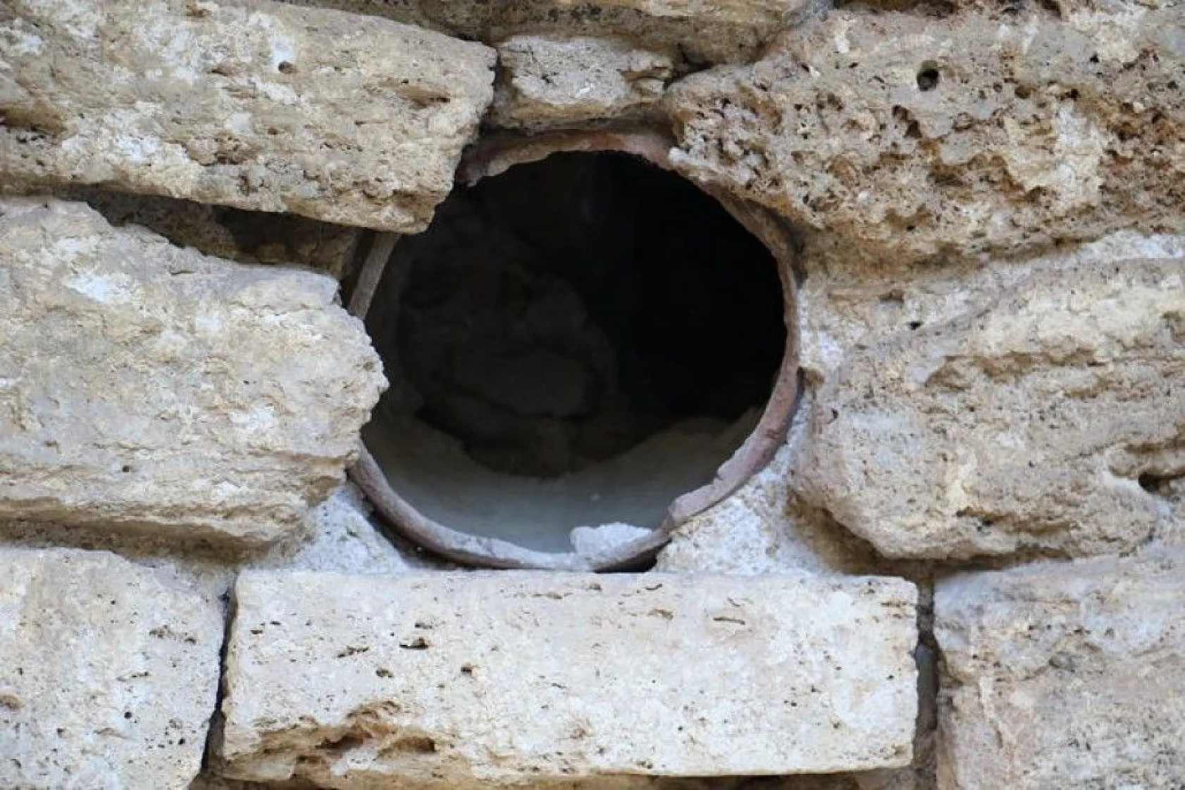 800 yıllık manastır restore edilmeyi bekliyor