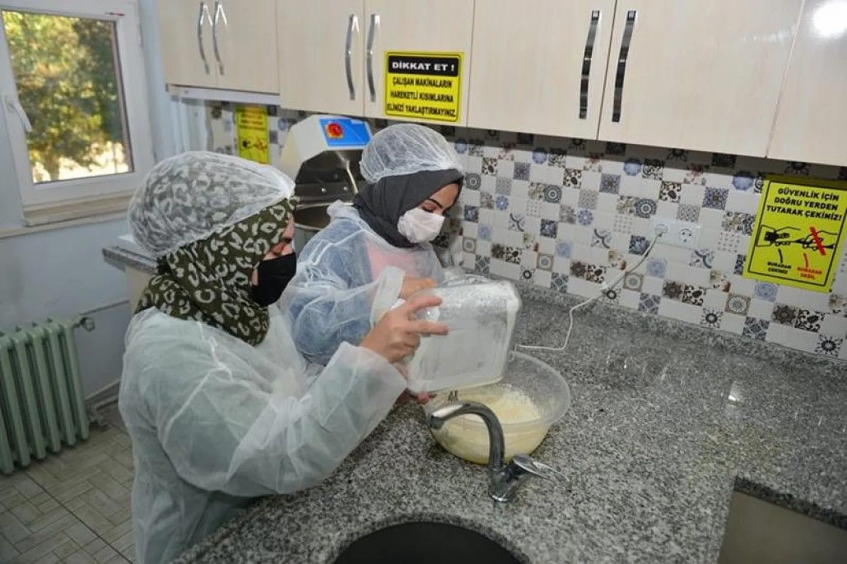 Çölyak hastası öğrenciler için 'glütensiz' ürünler üretilmeye başlandı