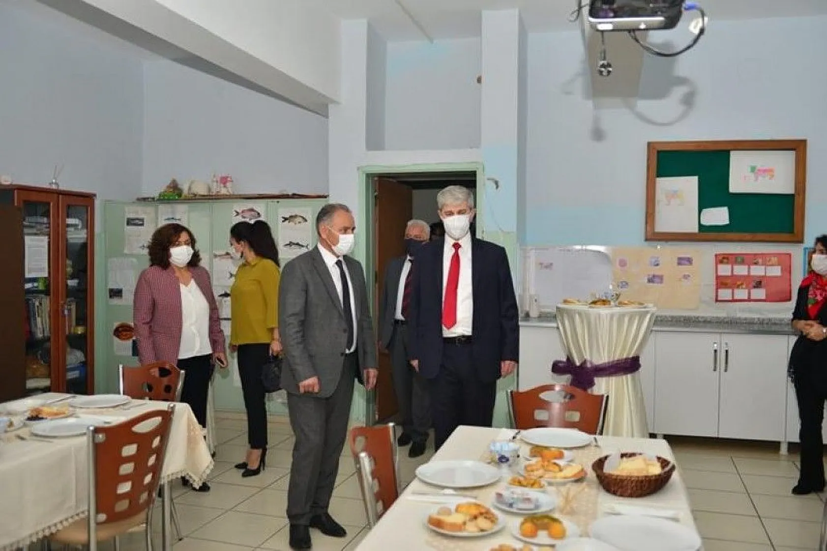 Çölyak hastası öğrenciler için 'glütensiz' ürünler üretilmeye başlandı