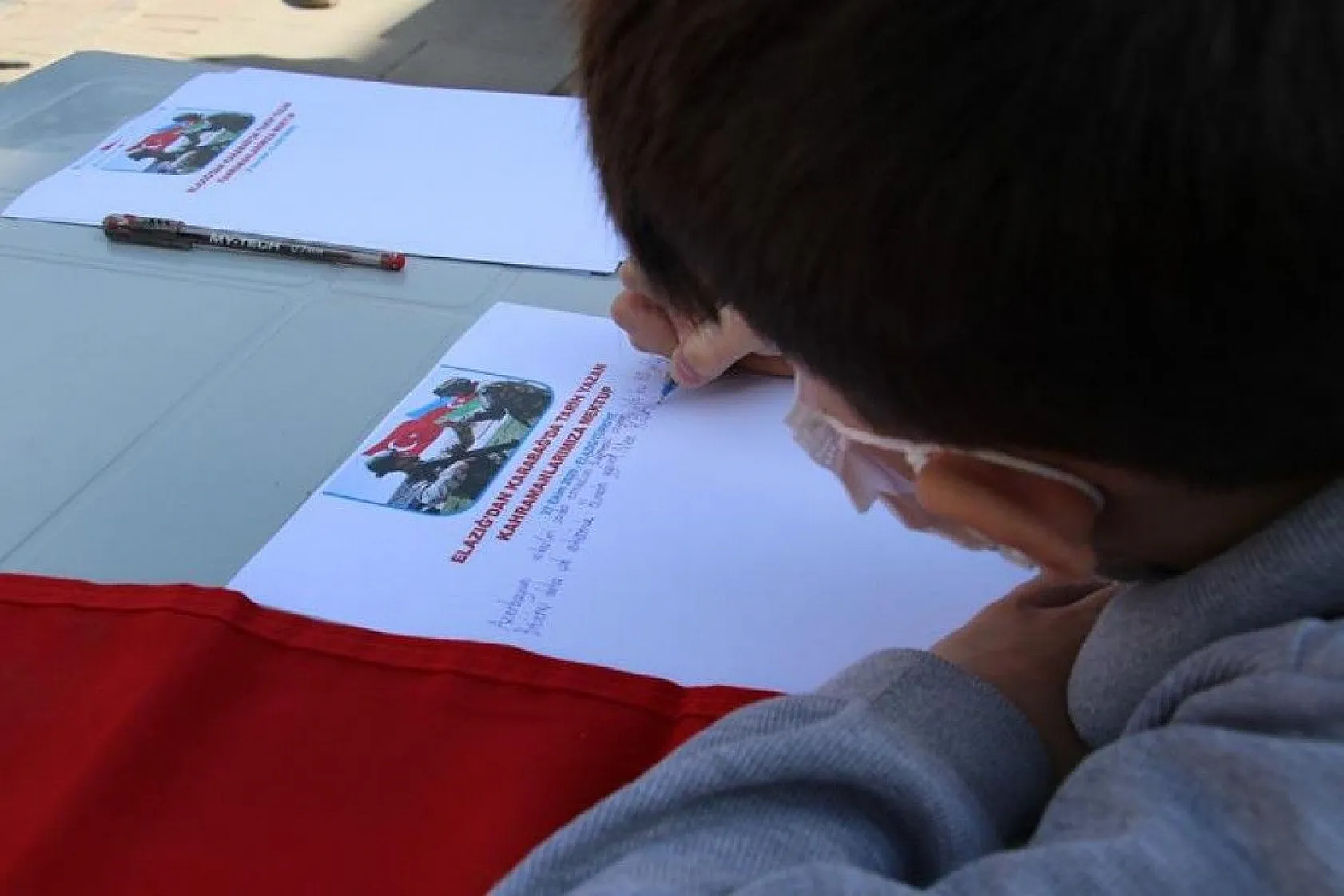 Azerbaycanlı Kenan'dan asker babasına duygu yüklü mektup