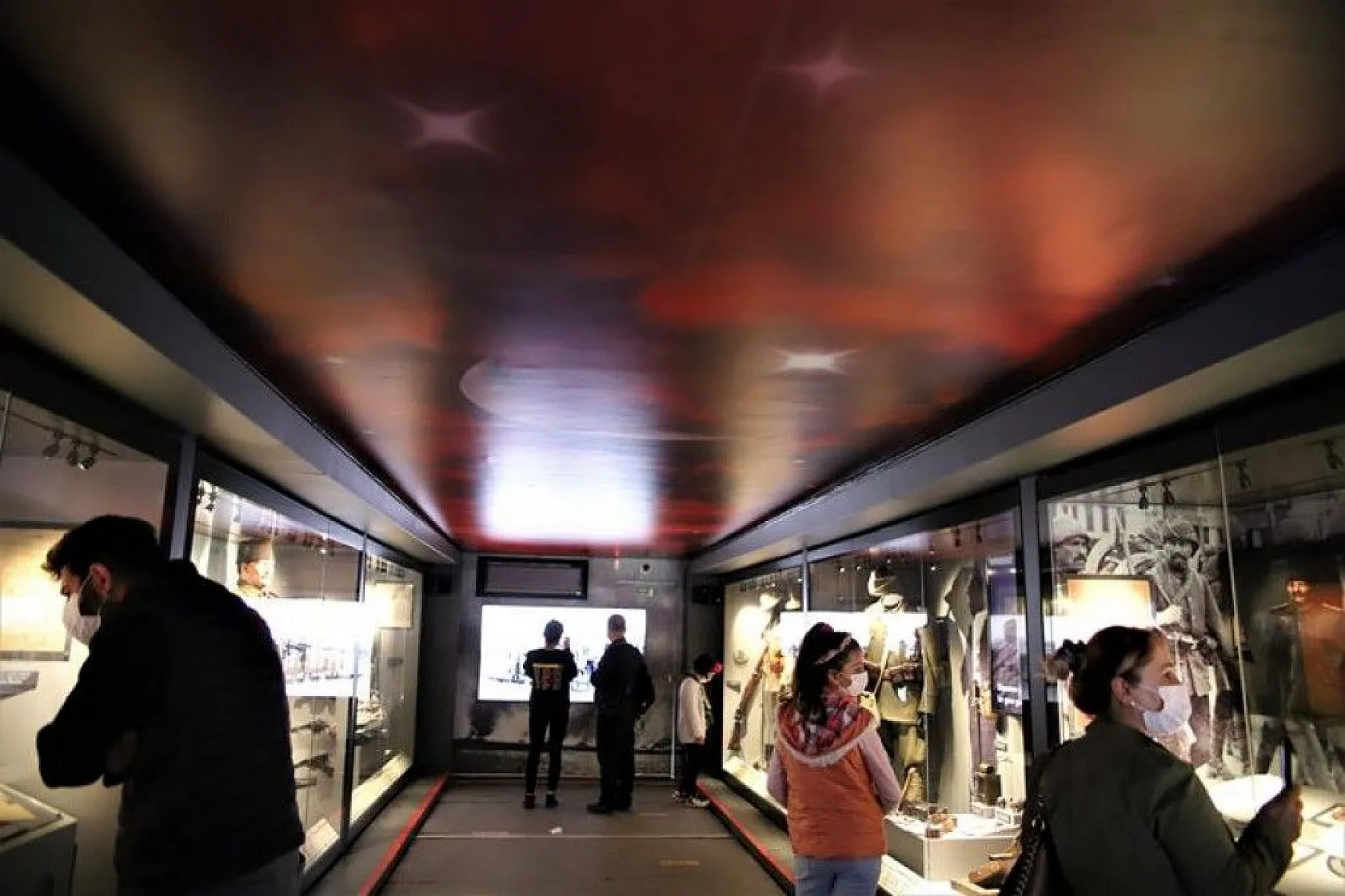 Çanakkale Savaşları Mobil Müzesi'nin 40'ıncı durağı Elazığ oldu