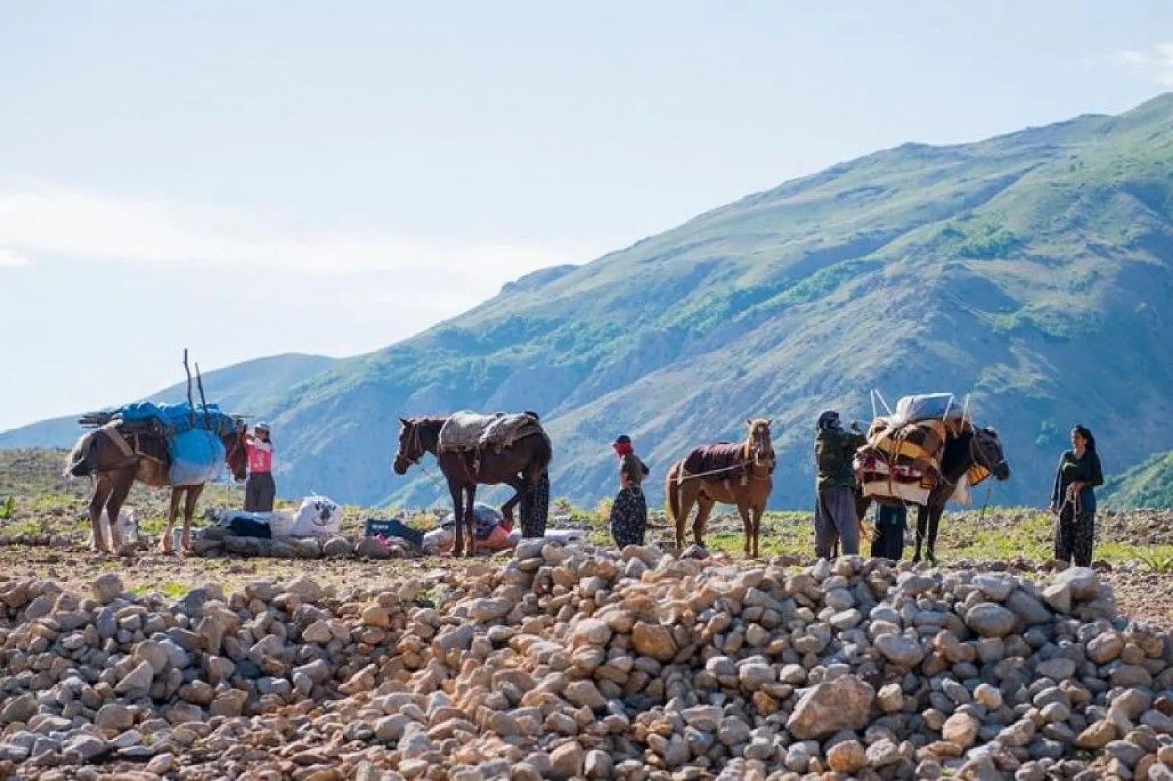 Çektiği görüntülerde Tunceli'yi dünyaya tanıtıyor