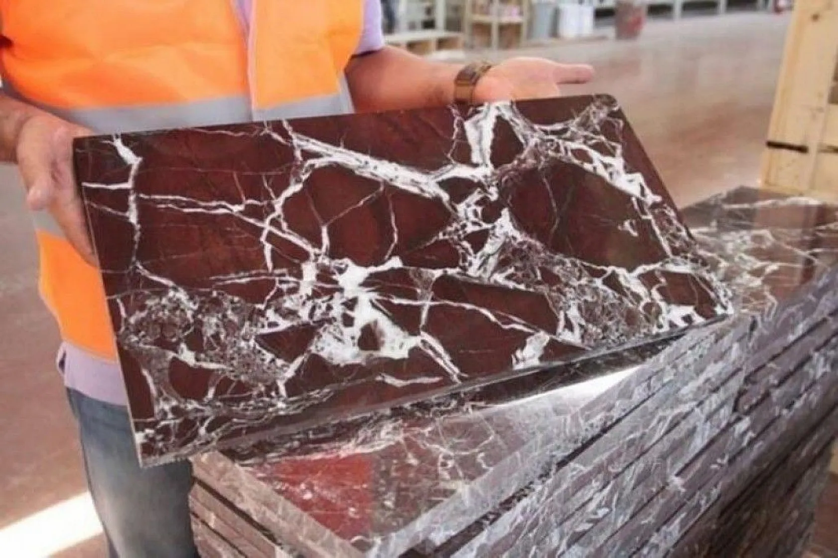 Dünyada sadece Elazığ'da üretiliyor rengi görenleri hayran bırakıyor!