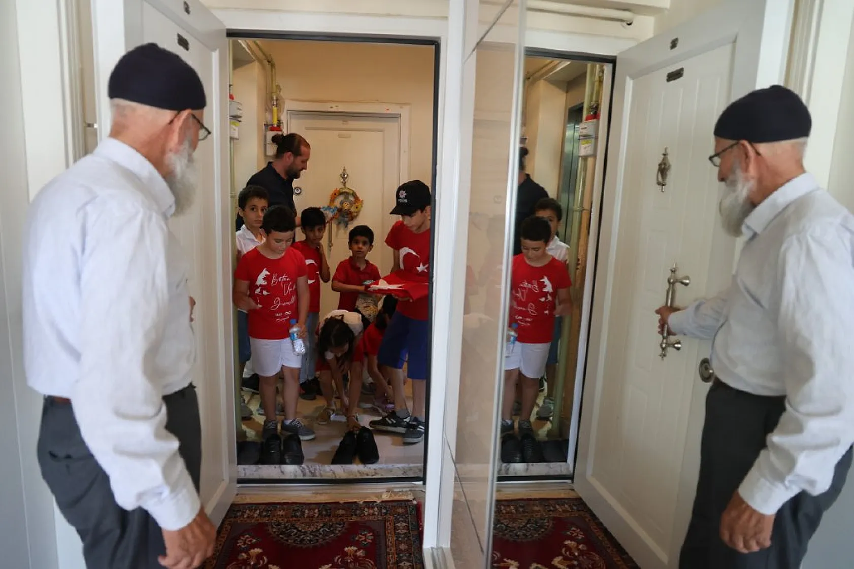 Şehit Polis Eyyüp Oğuz'un babası Tevfik Oğuz: Oğlumun vatan sevgisiyle gurur duyuyorum