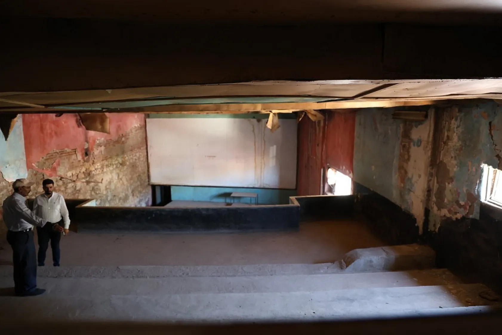 Maden'in tarihi sineması turizme kazandırılmayı bekliyor!