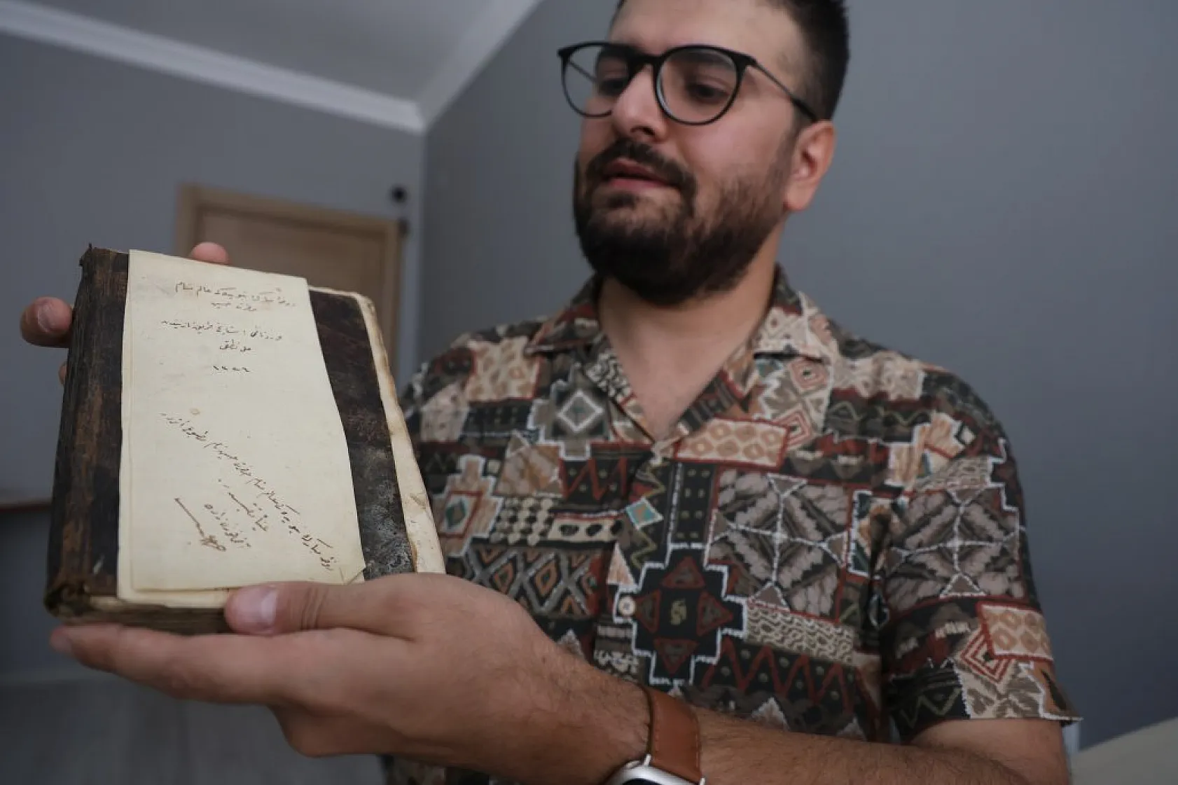 Alevi-Bektaşi edebiyatında yeni bir sayfa: Ali Nutki Dede'nin Kerbela mersiyesi bulundu