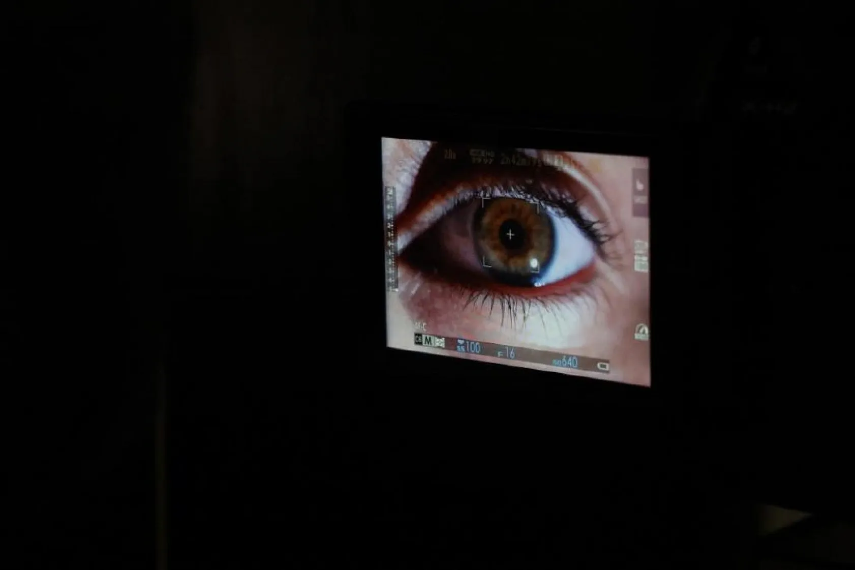 Fotoğrafçılığa hobi olarak başladı, şimdi taleplere yetişemiyor!