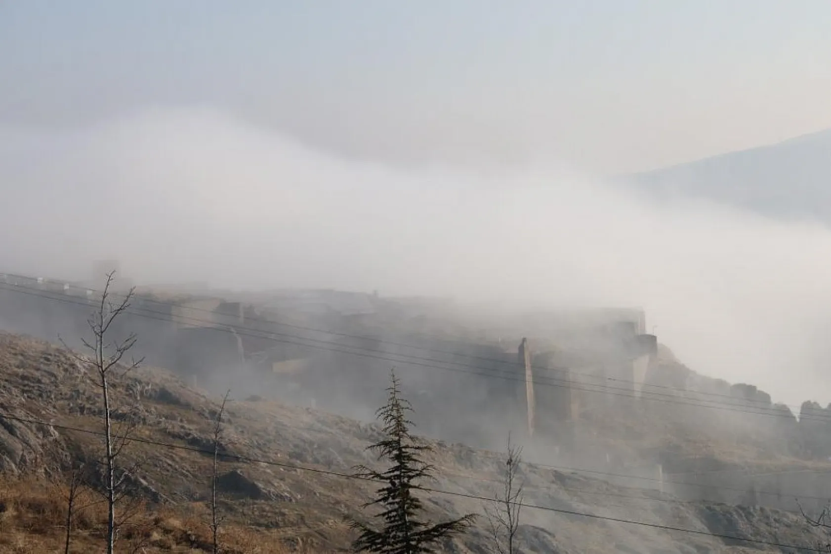 Elazığ'da Yoğun Sis: Harput'ta Kartpostallık Görüntüler!