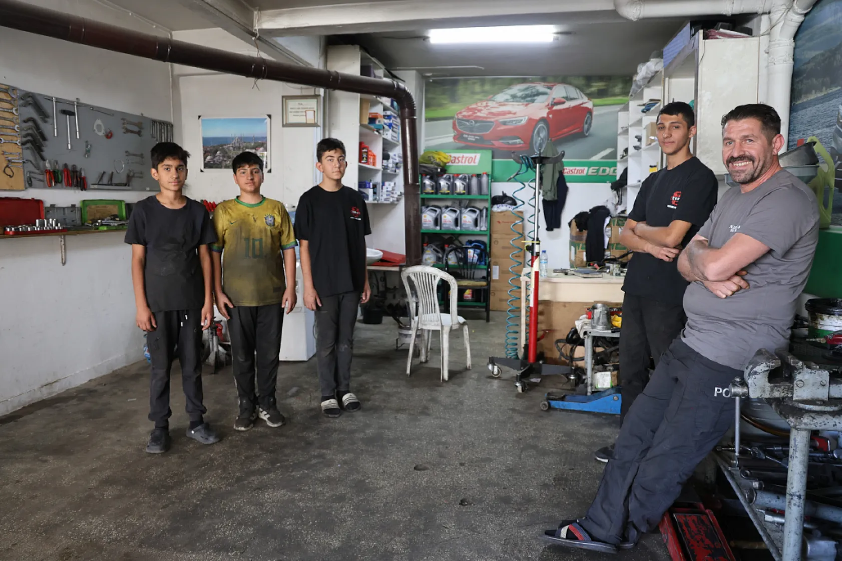 Elazığ Sanayi Sitesi'nde Çırak Krizi: Ustalar Geleceğe Umutsuz Bakıyor!