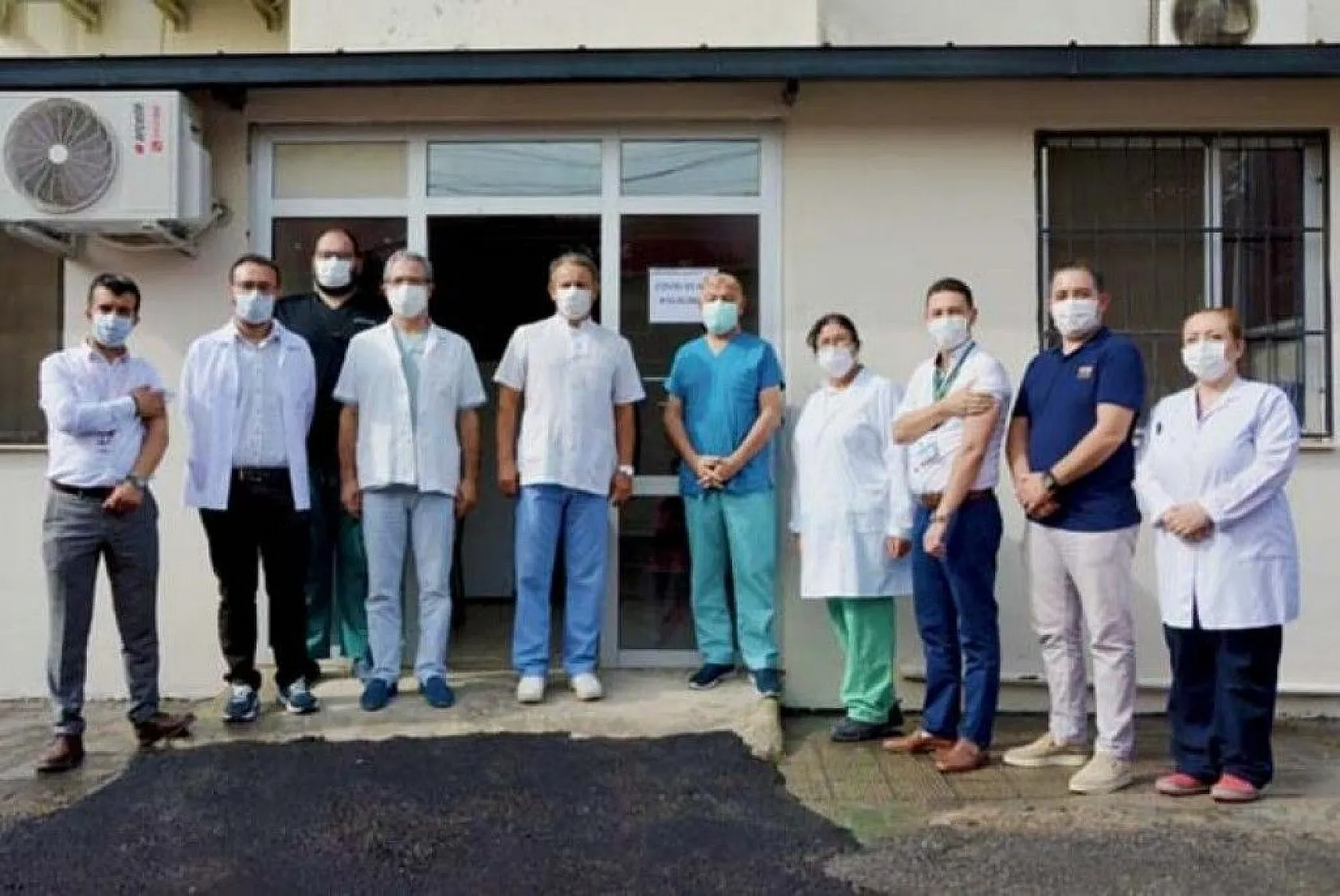 Çin'den İzmir'e getirildi gönüllü sağlık çalışanlarına uygulanmaya başlandı