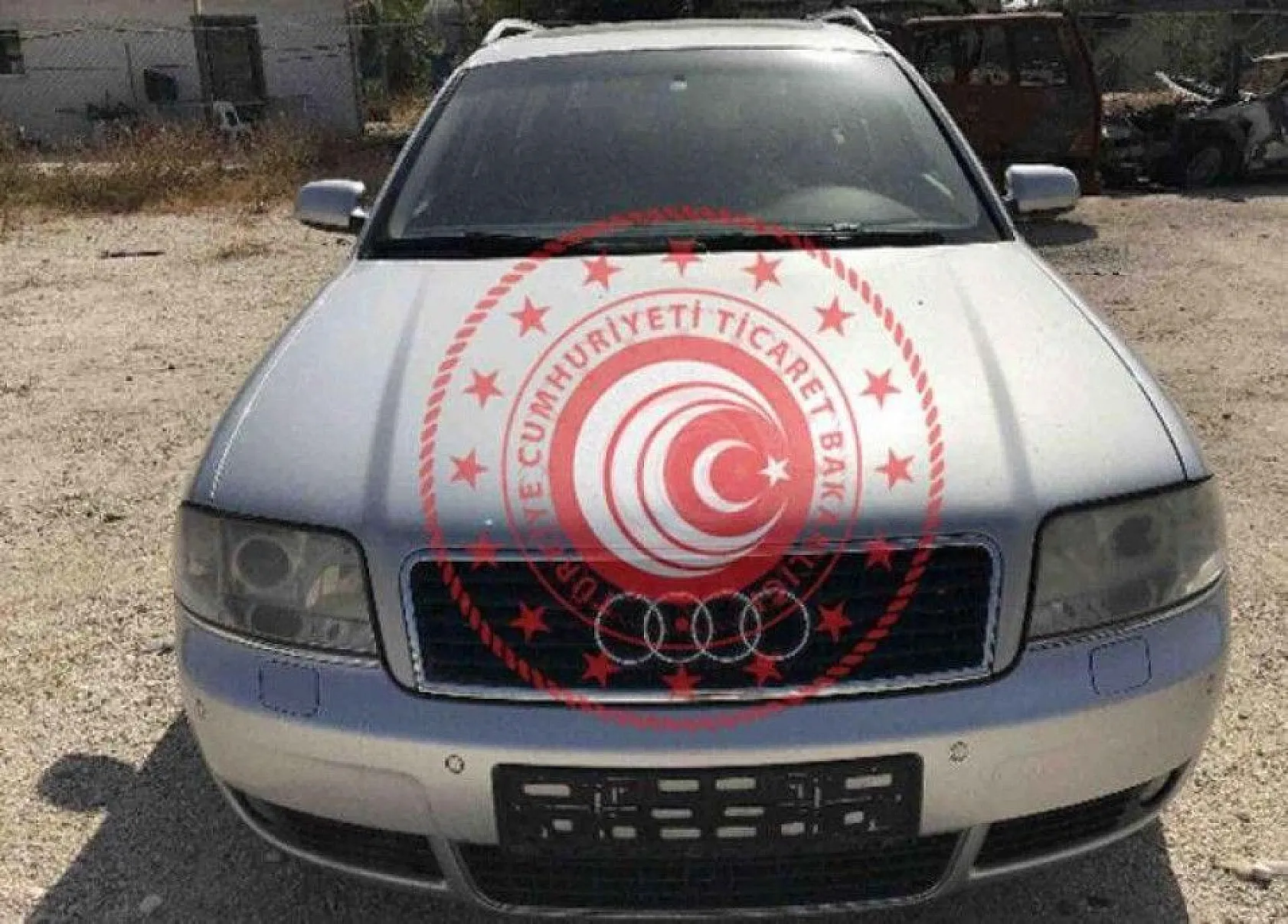 Ticaret Bakanlığı satışa çıkarıyor! Spor otomobil ve otobüs de var