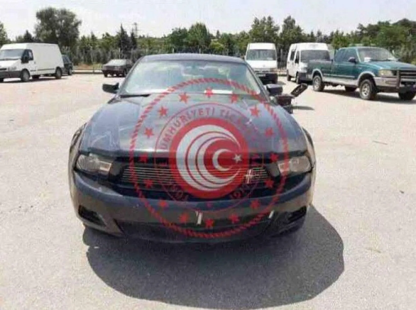 Ticaret Bakanlığı satışa çıkarıyor! Spor otomobil ve otobüs de var