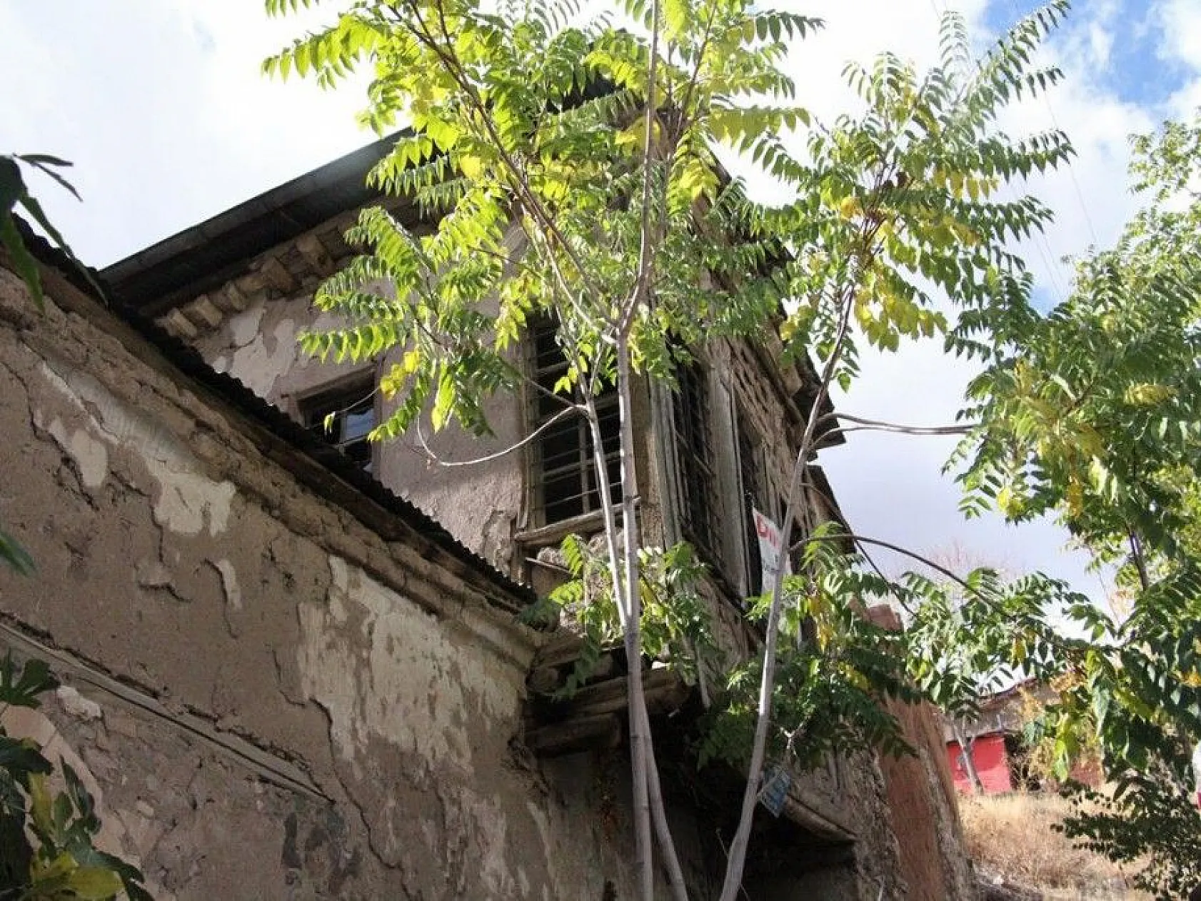 3 asırlık Faik Bey Konağı restore edilerek turizme kazandırılmayı bekliyor